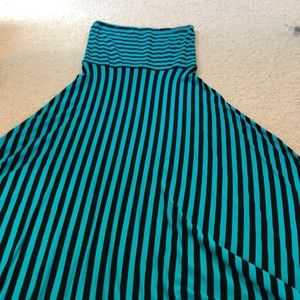 Stunning Maxi Dress!